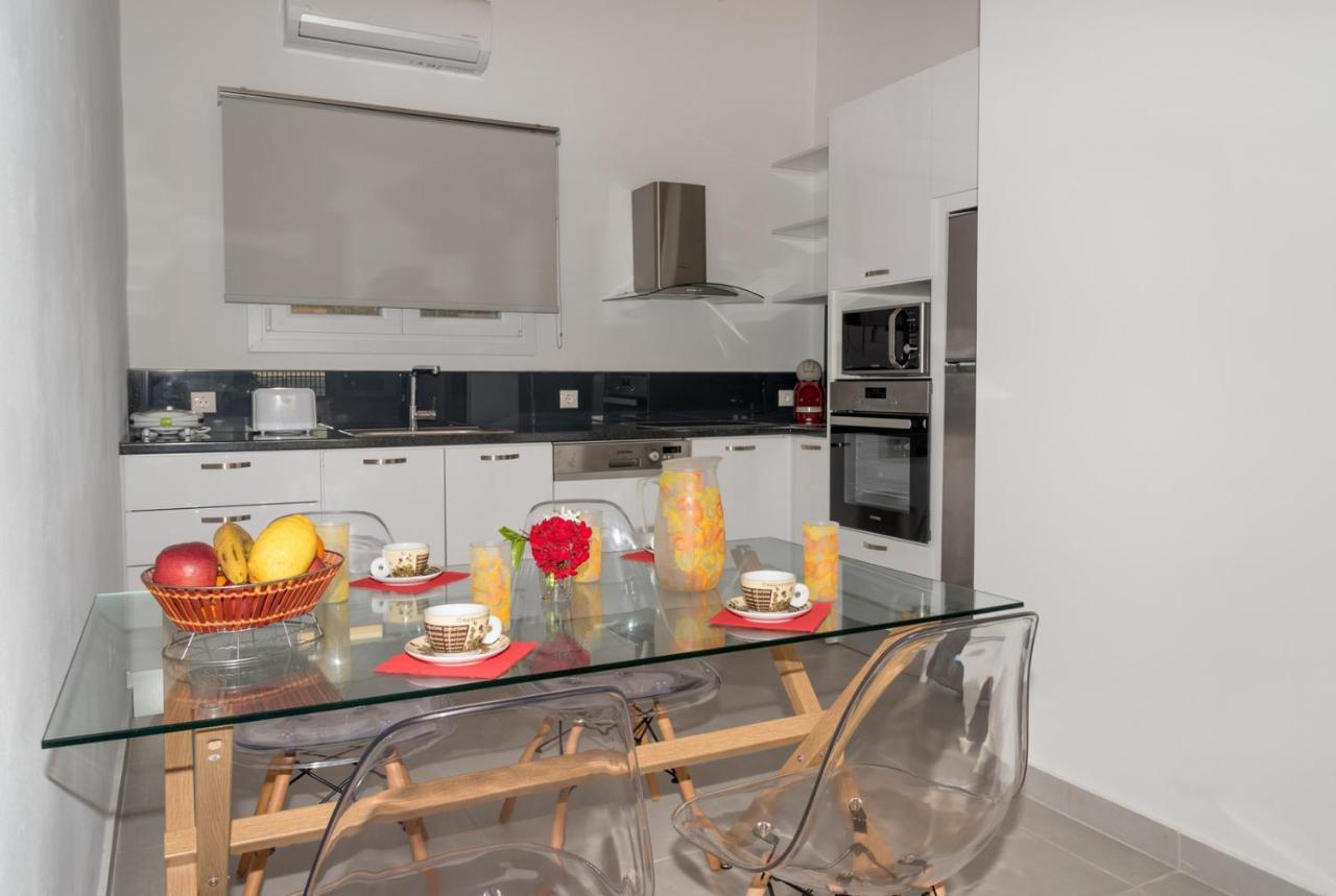 Dalas Beach HouseAlmiros Beach エクステリア 写真
