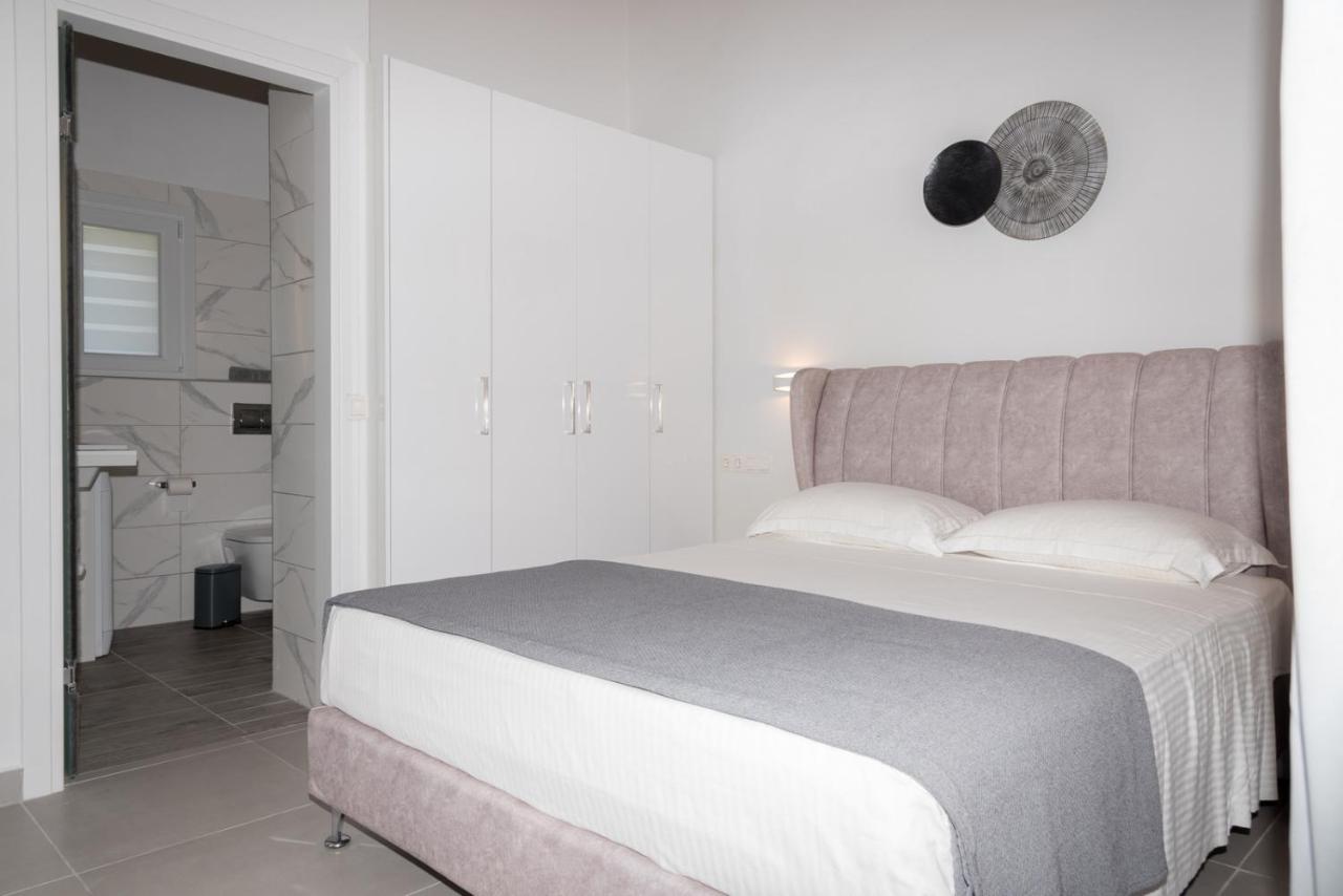 Dalas Beach HouseAlmiros Beach エクステリア 写真